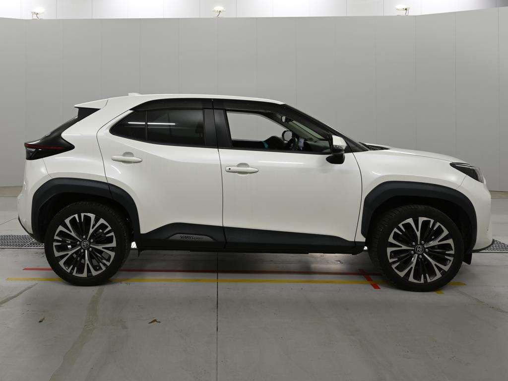 2021 Toyota Yaris Cross Z auction photo 3