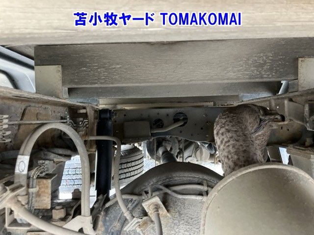 2008 Isuzu Elf ヒラ auction photo 13