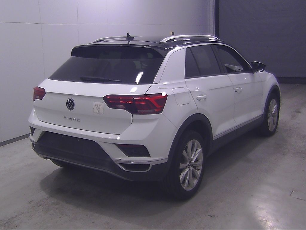 2021 Volkswagen T-ロック TDIスポーツ auction photo 2