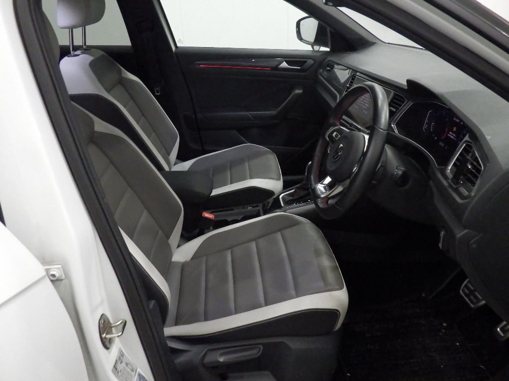 2021 Volkswagen T-ロック TDIスポーツ auction photo 6
