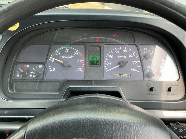 2006 Isuzu Giga トラクター auction photo 6