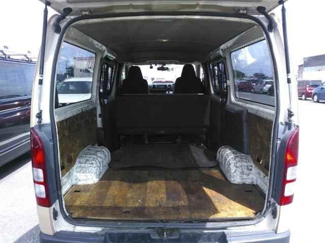2015 Toyota Hiace 4WD ロングDX auction photo 9