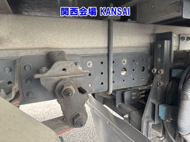2017 Mitsubishi Fuso Canter Refrigerated PG auction photo 10