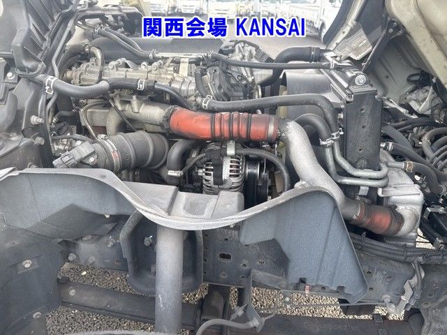 2017 Mitsubishi Fuso Canter Refrigerated PG auction photo 8