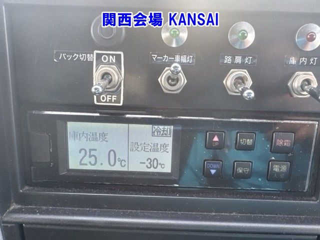 2017 Mitsubishi Fuso Canter Refrigerated PG auction photo 23