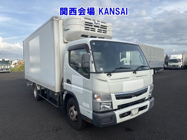 2017 Mitsubishi Fuso Canter Refrigerated PG Japan auction vehicle