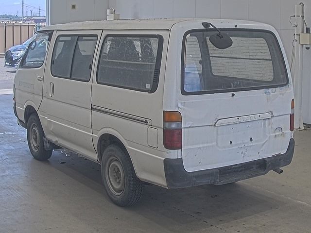Toyota Hiace Van DX auction photo 2
