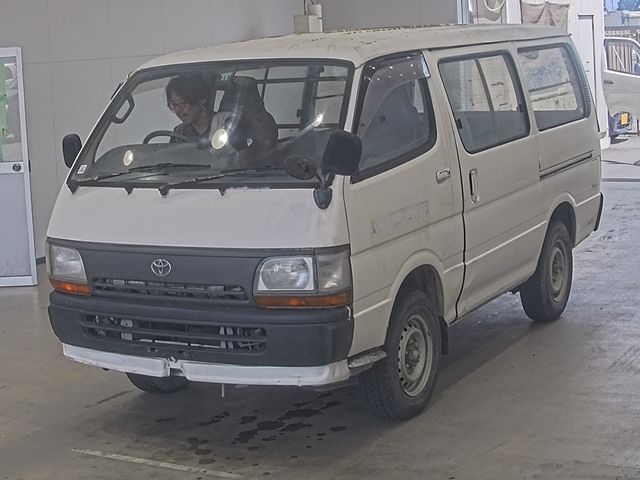 Toyota Hiace Van DX Japan auction vehicle