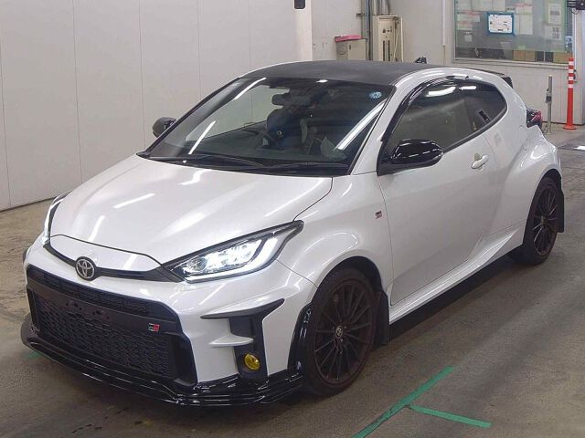 2024 Toyota GR Yaris RC 4WD auction photo 4