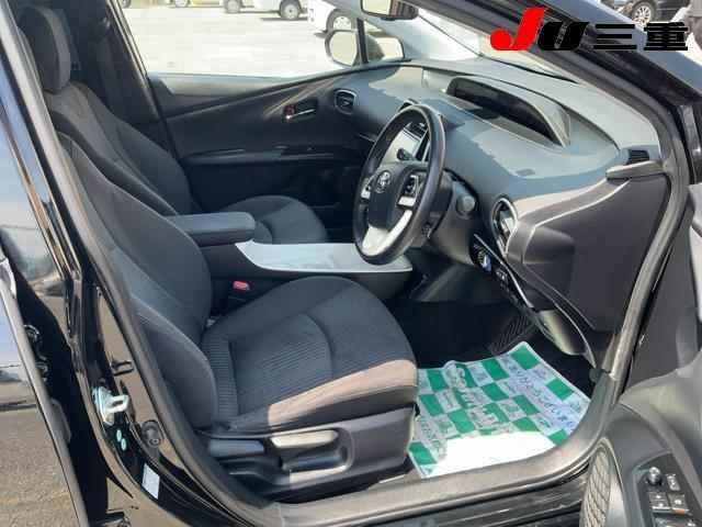 2016 Toyota Prius A auction photo 4