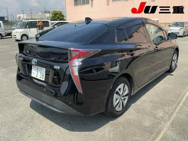 2016 Toyota Prius A auction photo 6