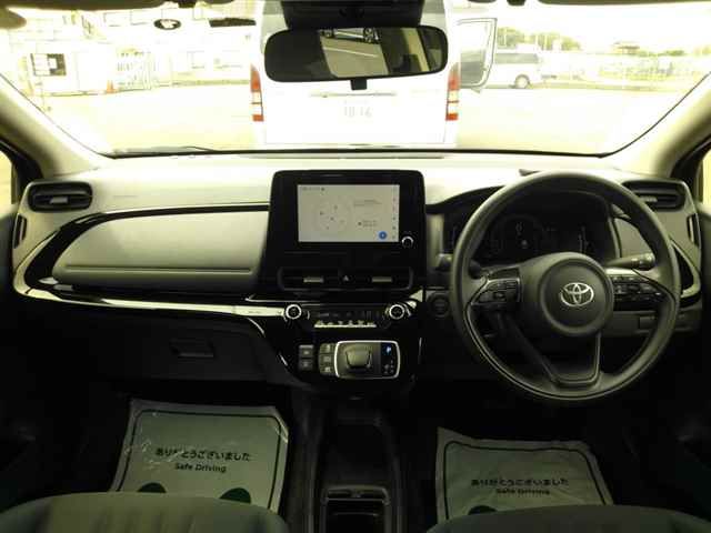 2026 Toyota Aqua auction photo 8