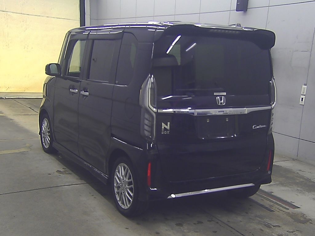 2021 Honda N-BOX カスタムLターボ auction photo 5