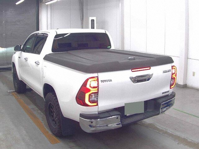 2021 Toyota Hilux Z 4WD auction photo 2