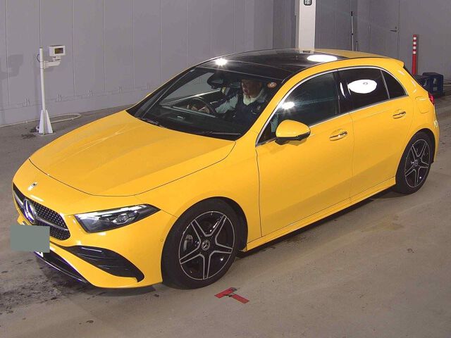 2024 Mercedes-Benz A-Class A200 DAMG Laser Exhaust auction photo 4