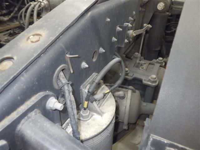 2011 Isuzu トラクター auction photo 4