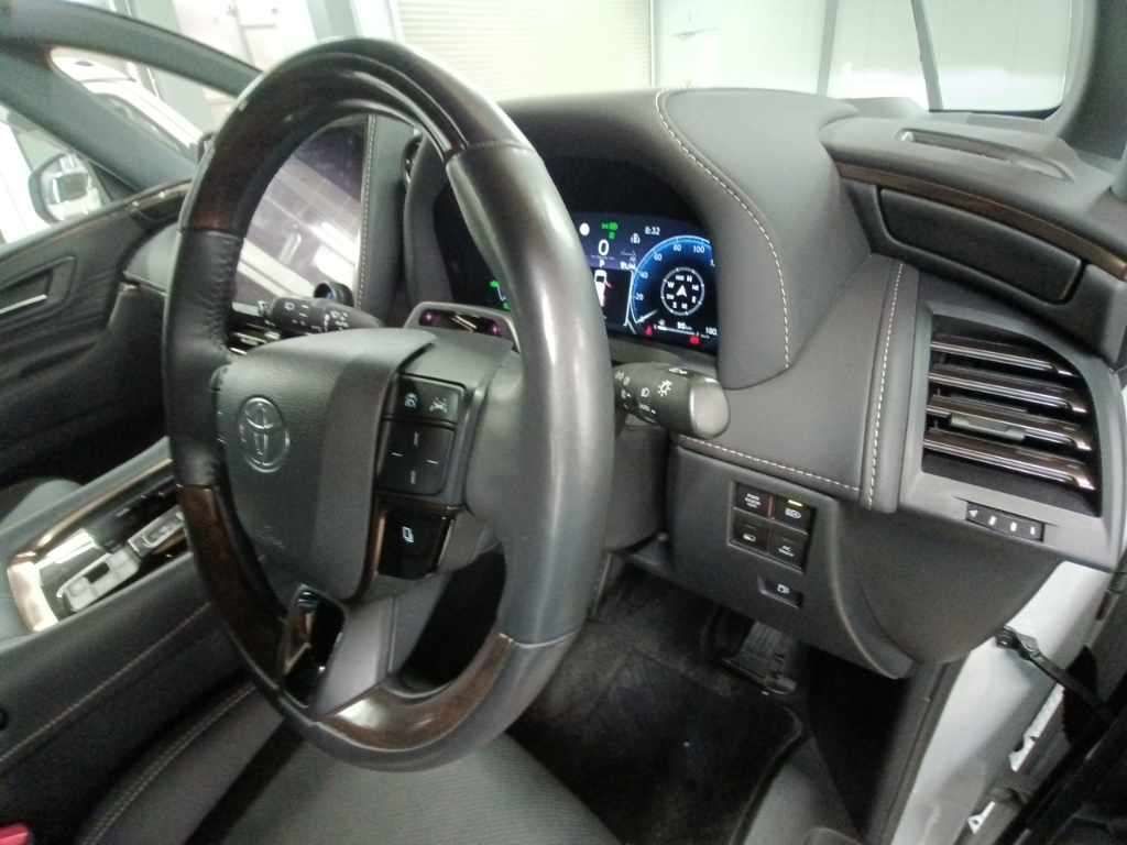 2023 Toyota Alphard Z 4WD auction photo 9