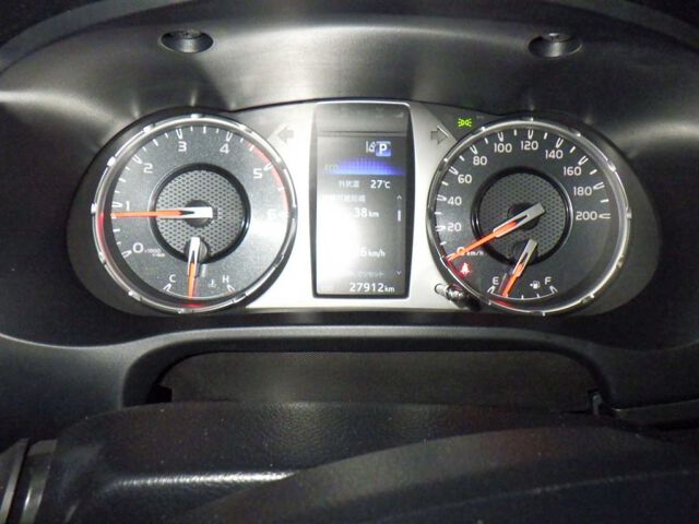 2024 Toyota Hilux Z GRスポーツ 4WD auction photo 3