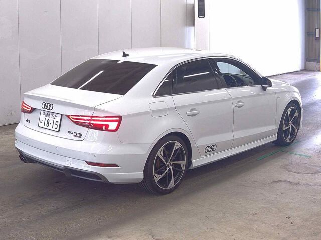2019 Audi A3 Sedan SラインダイナミクLTD auction photo 5