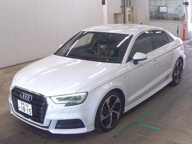 2019 Audi A3 Sedan SラインダイナミクLTD auction photo 4