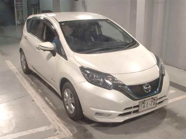 Japan Auction Vehicles 12 2017 Nissan Note e-パワーX auction photo