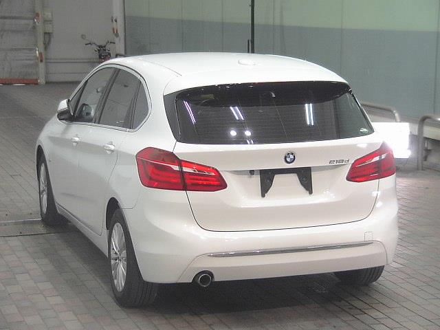 2017 BMW 2シリーズ アクティブツアラ 218d Active Tourer Luxury auction photo 2