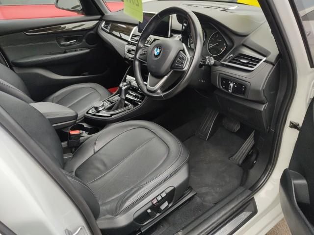 2017 BMW 2シリーズ アクティブツアラ 218d Active Tourer Luxury auction photo 3