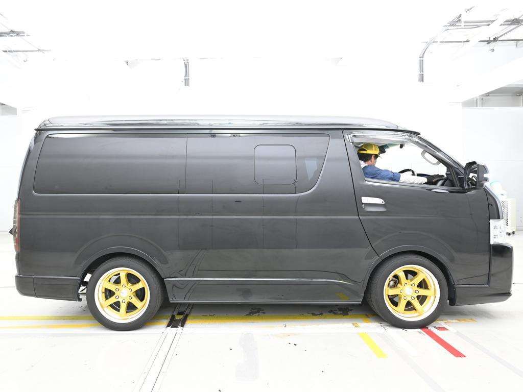 2022 Toyota Hiace GL auction photo 3
