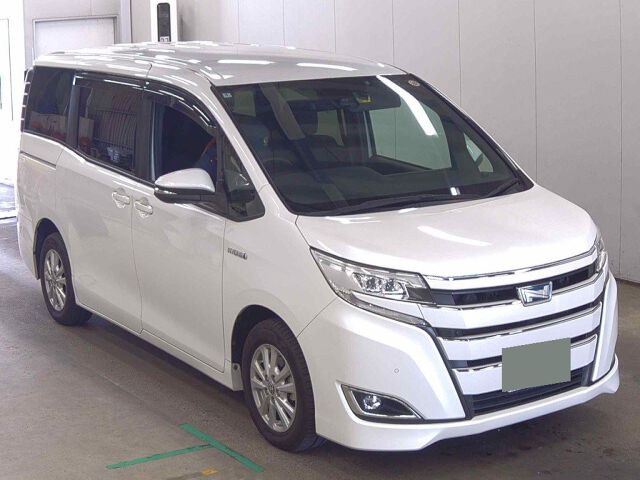 2020 Toyota Noah HV G Japan auction vehicle