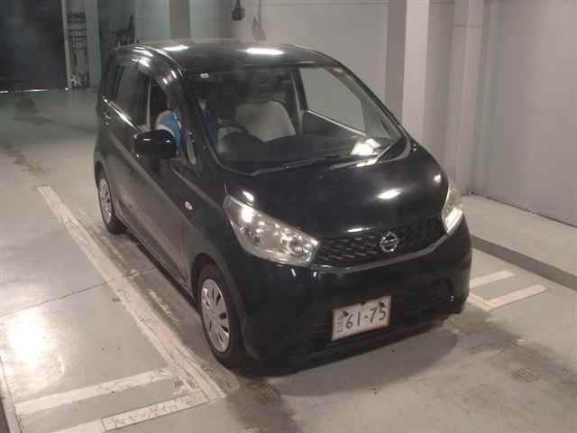 2015 Nissan Dayz 4WD S Japan auction vehicle