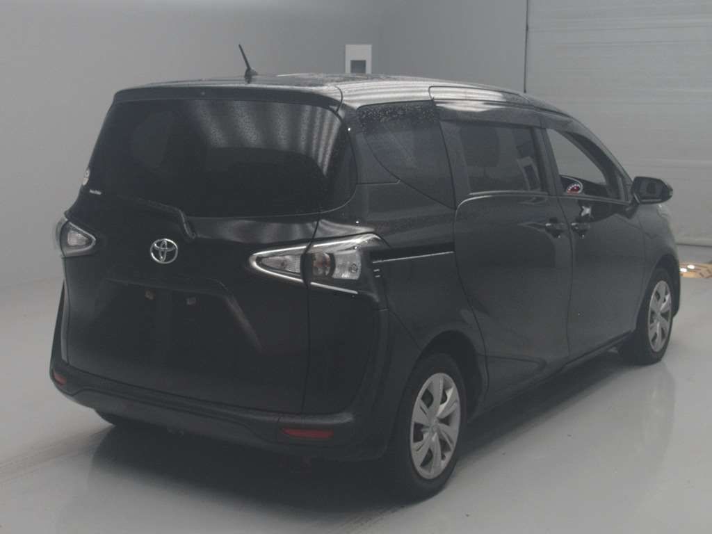 2021 Toyota Sienta Fanbase X auction photo 2