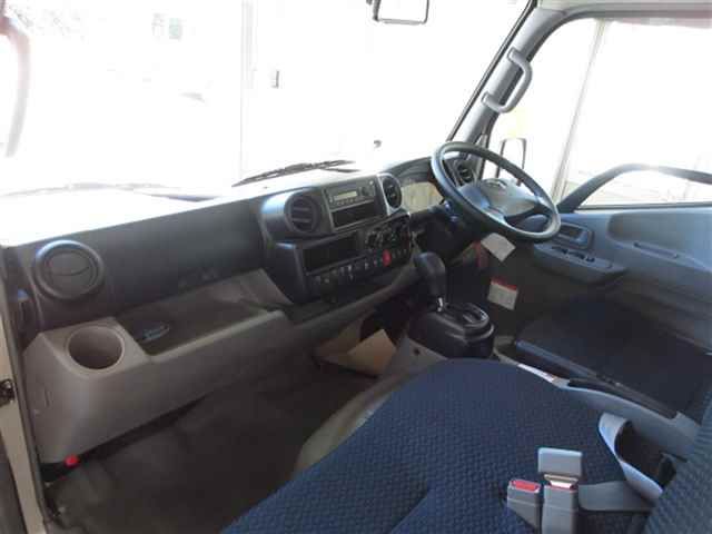 2026 Toyota Dyna 4WD モクセイジャストロー1.45T auction photo 3