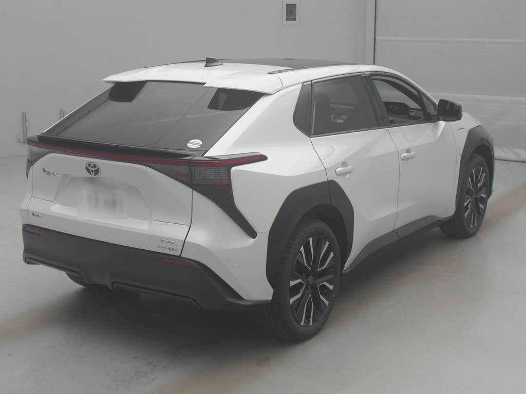 2025 Toyota BZ4X Z 4WD auction photo 2