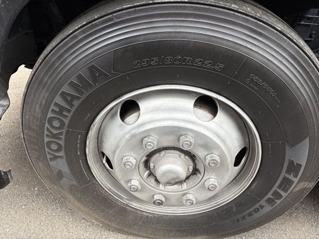 2010 Isuzu Giga トラクターセットダンプセミトレーラー ダ auction photo 8