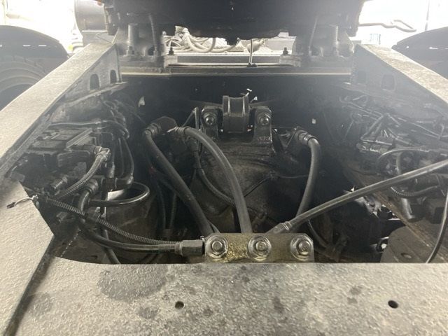 2010 Isuzu Giga トラクターセットダンプセミトレーラー ダ auction photo 14