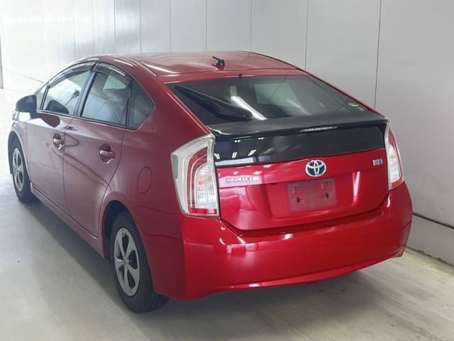 2013 Toyota Prius S auction photo 3