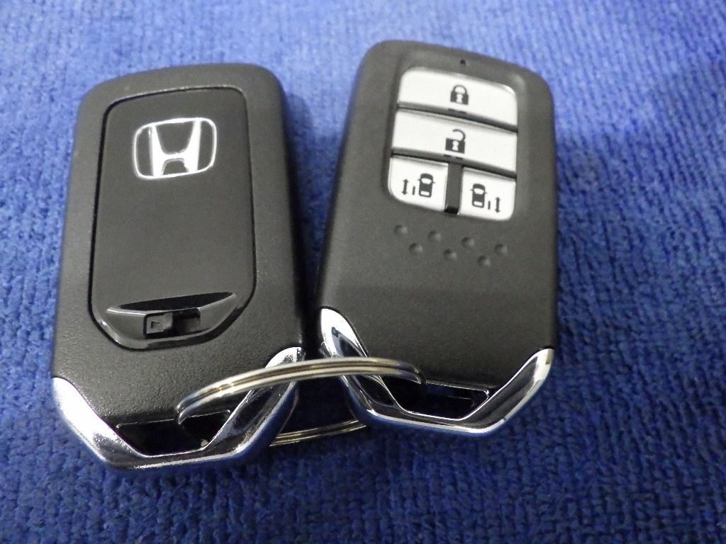 2021 Honda Stepwgn Honda Sensing (7 seats) auction photo 12