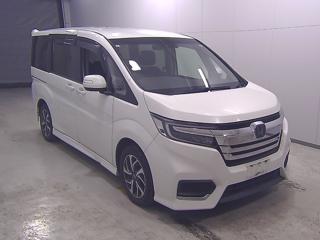 Japan Auction Vehicles 14 2021 Honda Stepwgn Honda Sensing (7 seats) auction photo