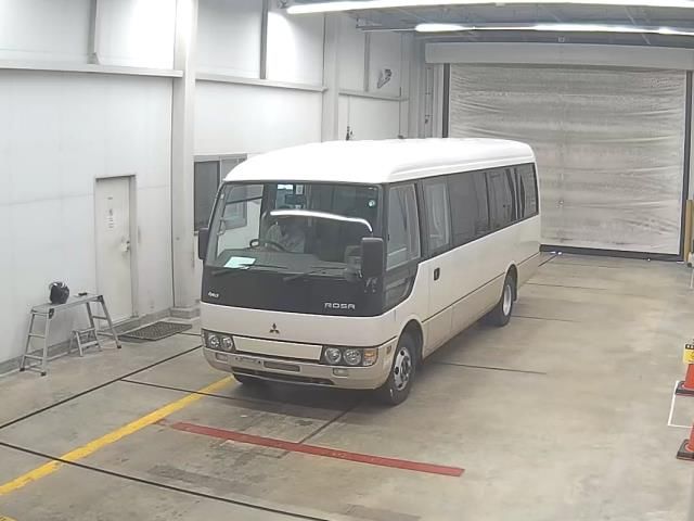 Japan Auction Vehicles 10 2005 Mitsubishi Fuso ローザ マイクロバス auction photo