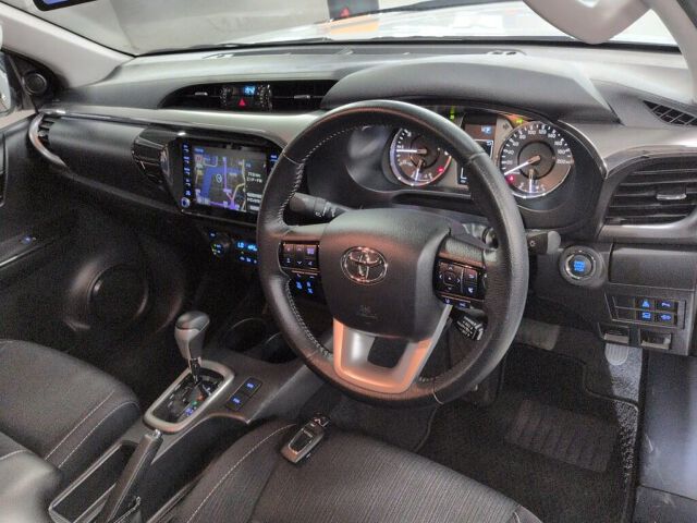 2024 Toyota Hilux Z 4WD auction photo 6