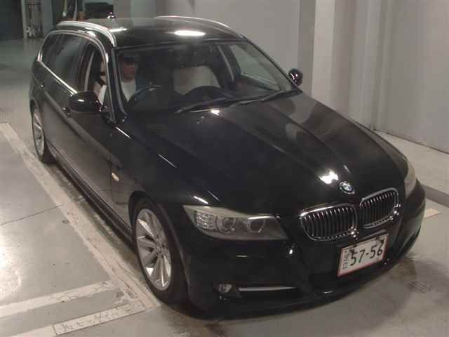 Japan Auction Vehicles 12 2010 BMW 3 Series 320i Touring Excellence Edition auction photo