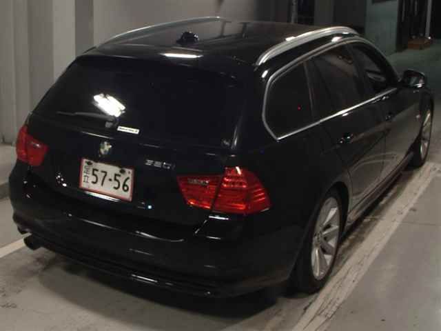 2010 BMW 3 Series 320i Touring Excellence Edition auction photo 5
