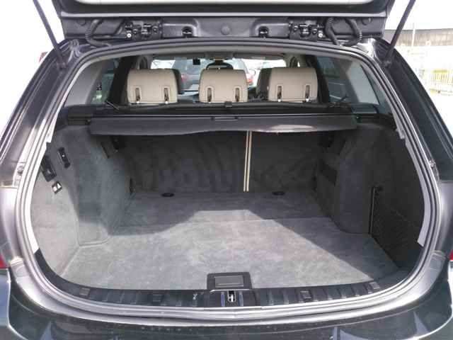 2010 BMW 3 Series 320i Touring Excellence Edition auction photo 10