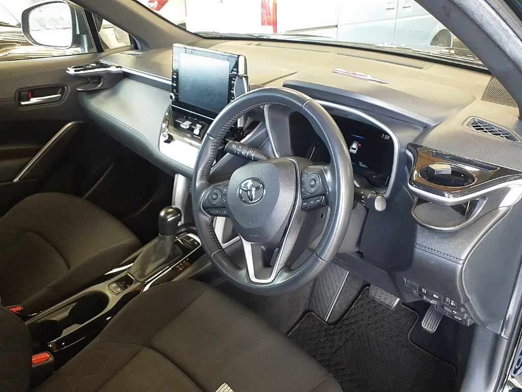 2022 Toyota Corolla Cross S auction photo 9