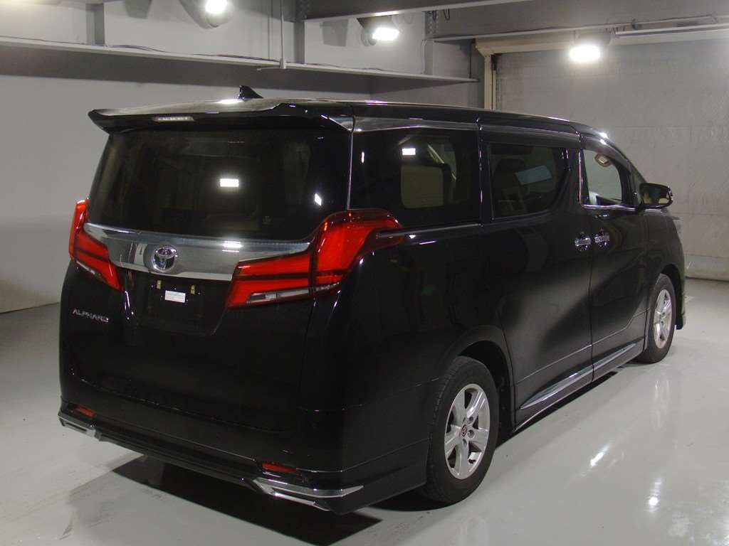 2022 Toyota Alphard 2.5X auction photo 2