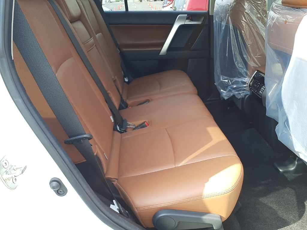 2021 Toyota Land Cruiser Prado TX Lパック70thアニバ 4WD auction photo 12