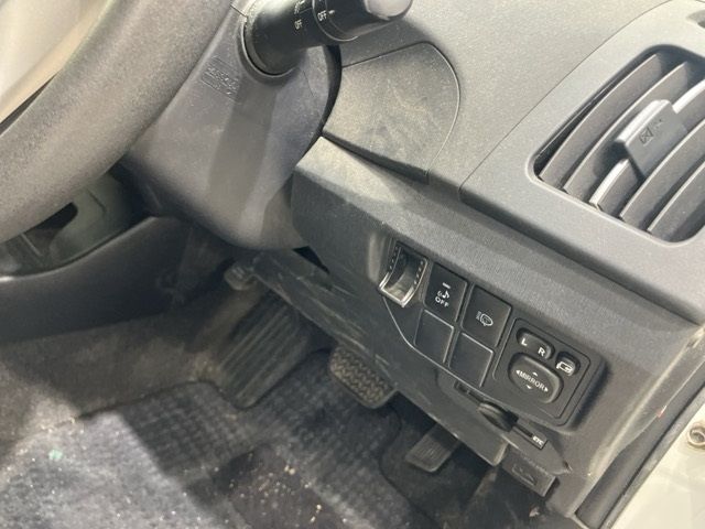 2014 Toyota Prius S ツーリングセレクション auction photo 6