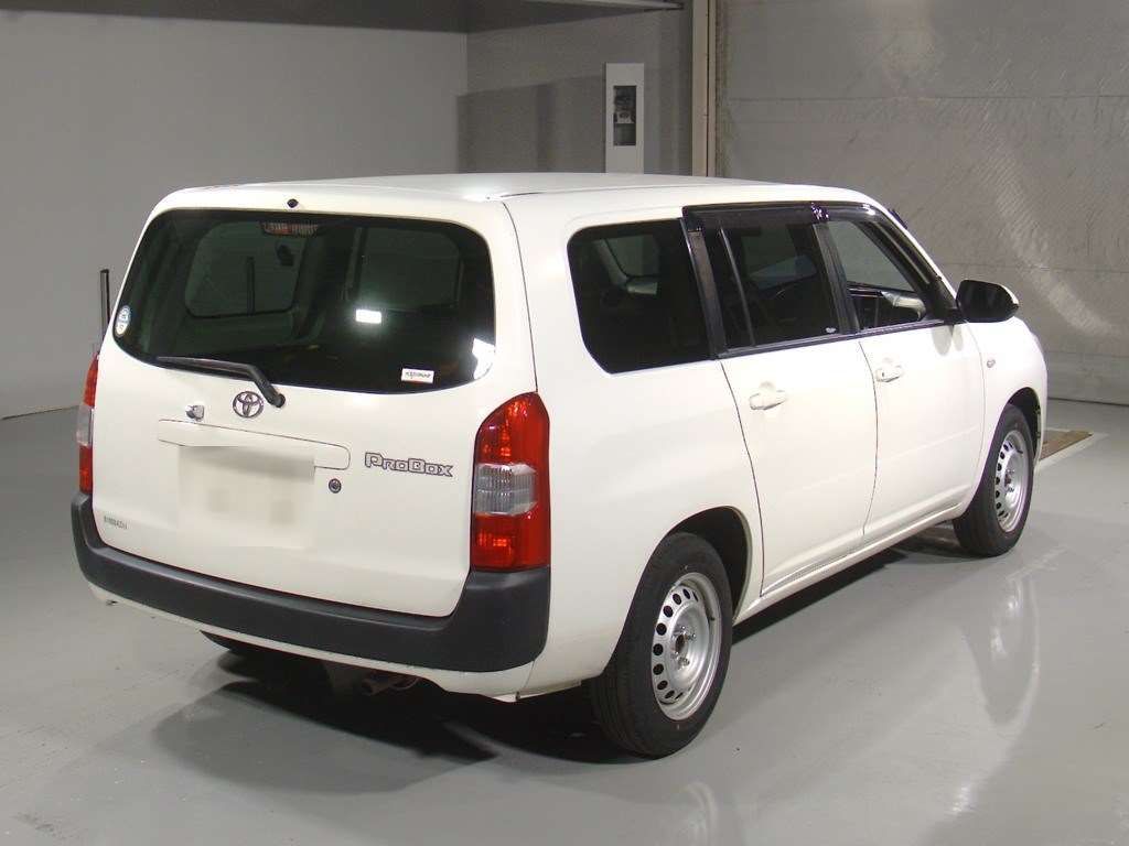2021 Toyota Probox GL auction photo 2