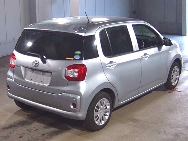 2020 Toyota Passo X LパッケージS auction photo 5