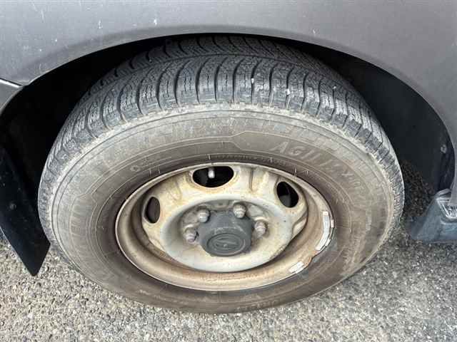 2008 Nissan Caravan auction photo 8